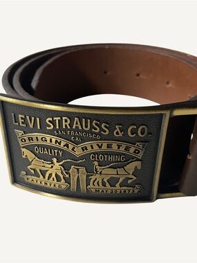 Levi's Brown Leather Belt with Brass-Tone Buckle
